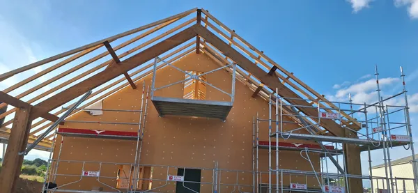 Mairie de Yèbles — Plateforme suspendue — photo 1